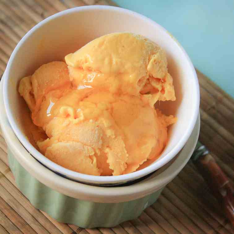 Easy Mango Ice Cream