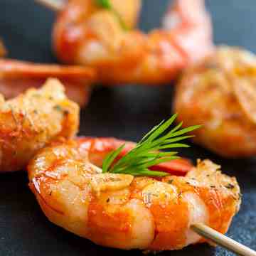 Paleo Grilled Prawn Skewers