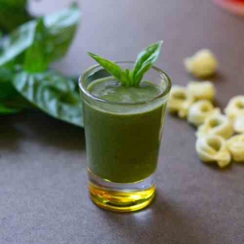 Creamy Basil Spinach Pasta Sauce