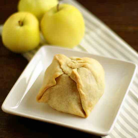 1800's Apple Dumplings