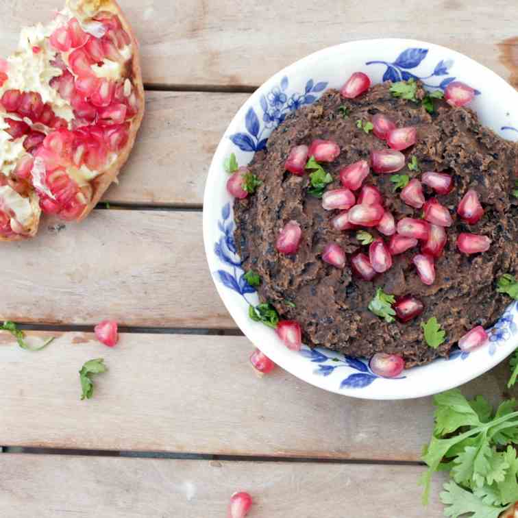 Black Bean and Pomegranate Seed Dip