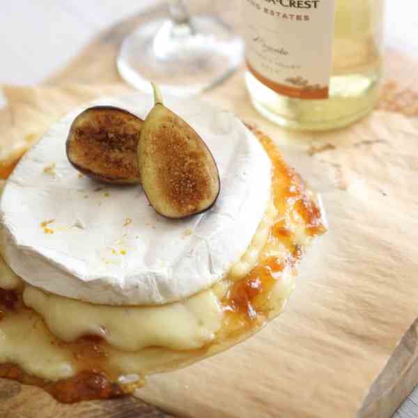 Brie and Figs paired with Moscato