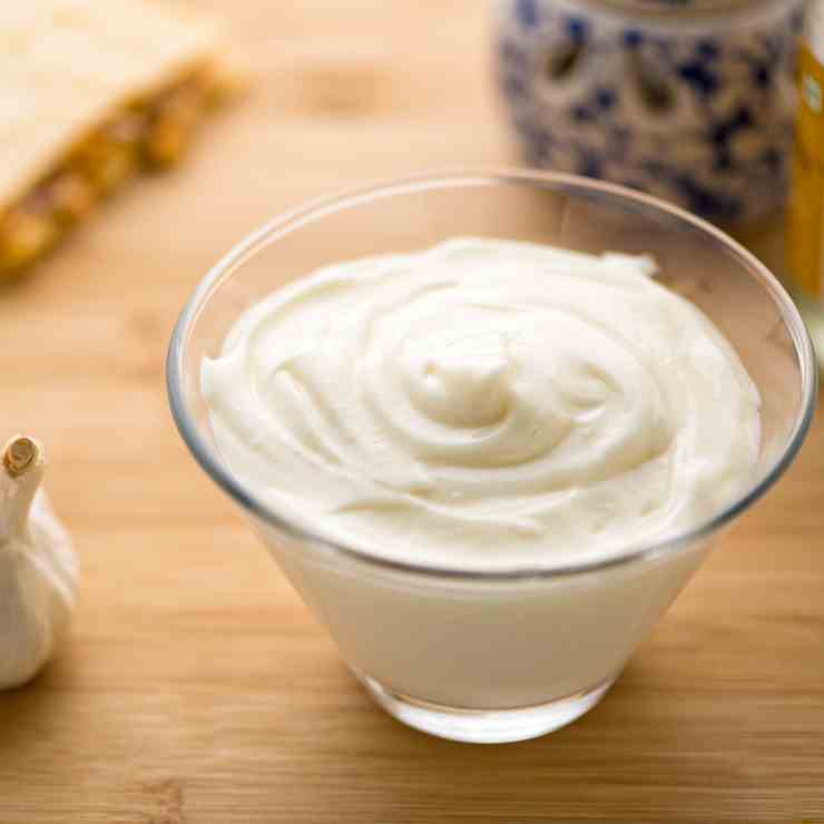 Homemade Garlic Mayonnaise