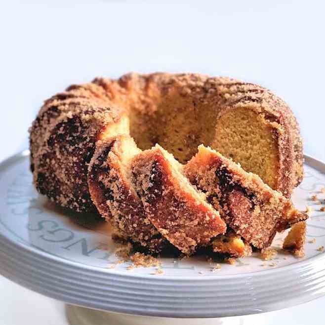 doughnut cake