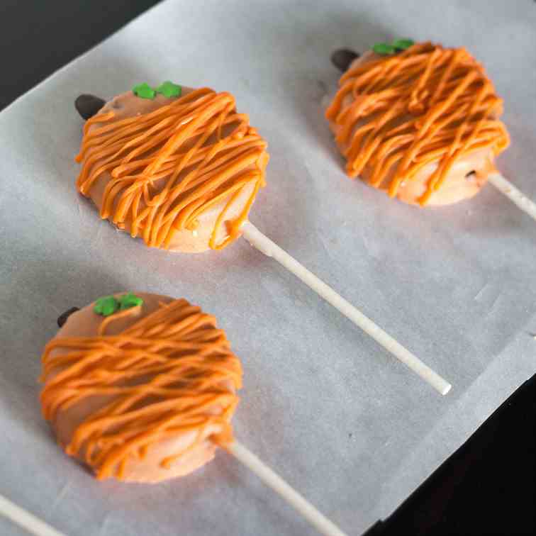 Pumpkin Oreo Pops