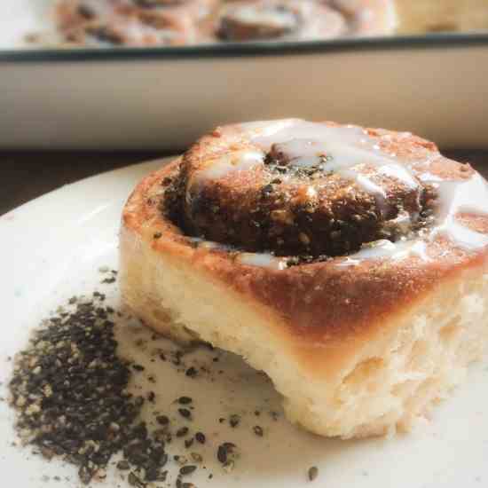 Black sesame swirl buns