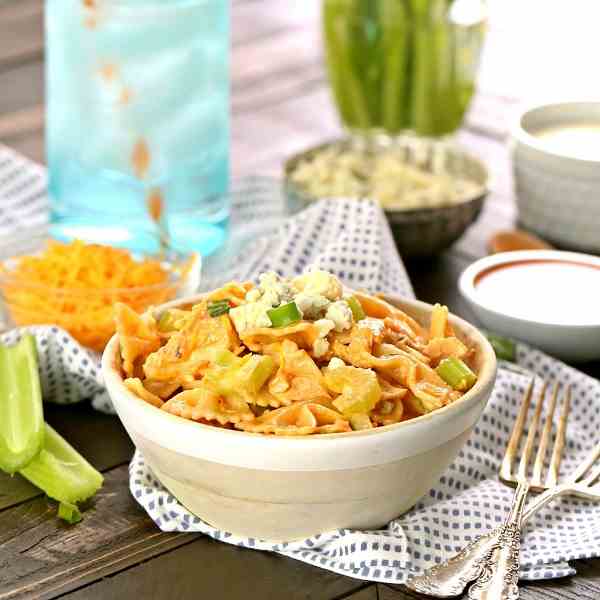 Buffalo Chicken Pasta Salad