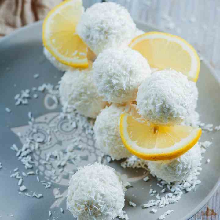Lemon Coconut Cream Cheese Balls