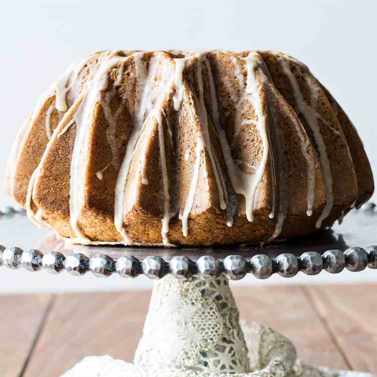 Eggnog Bundt Cake