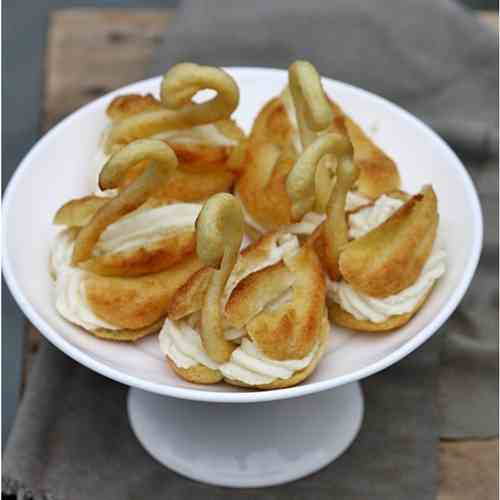 Filled Pate a Choux Swans
