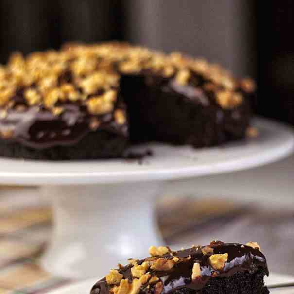 Double Dark Chocolate Cake with Chocolate 