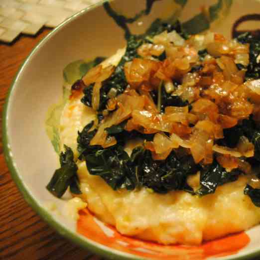Cheese Grits w/ Kale and Caramelized Onion