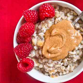 Raspberry Almond Butter Oatmeal