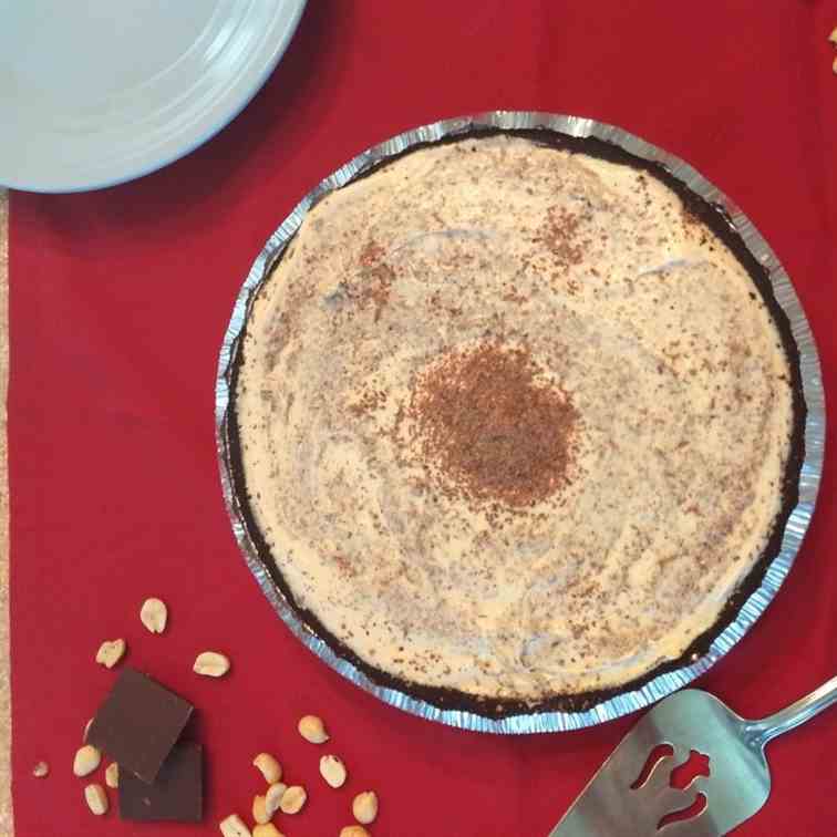 Easy Peanut Butter Icebox Pie