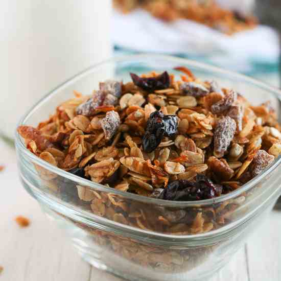 Fruit & Nut Granola