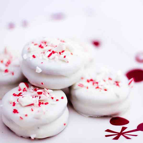 Peppermint Bark OREOs