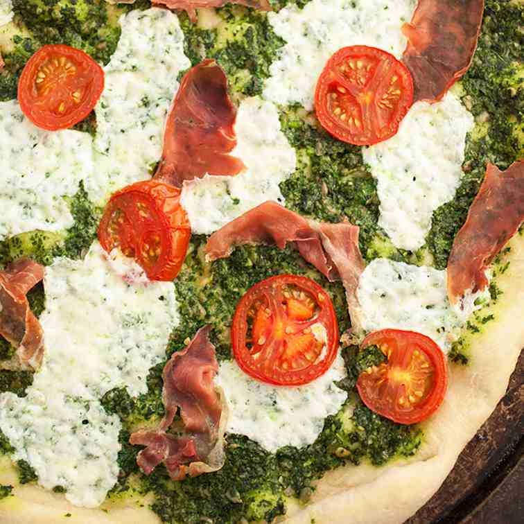 Arugula Pesto and Prosciutto Pizza