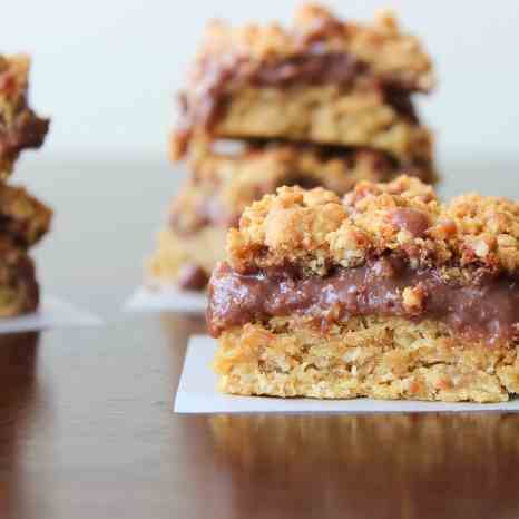 Oatmeal Fudge Bars