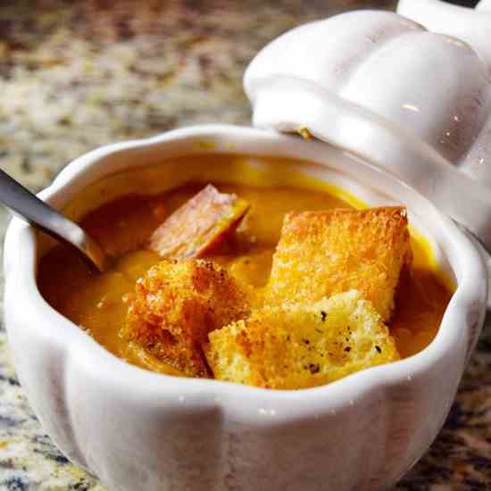 Curried Pumpkin Soup