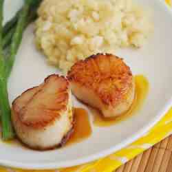 Scallops with Caramel-Orange Sauce