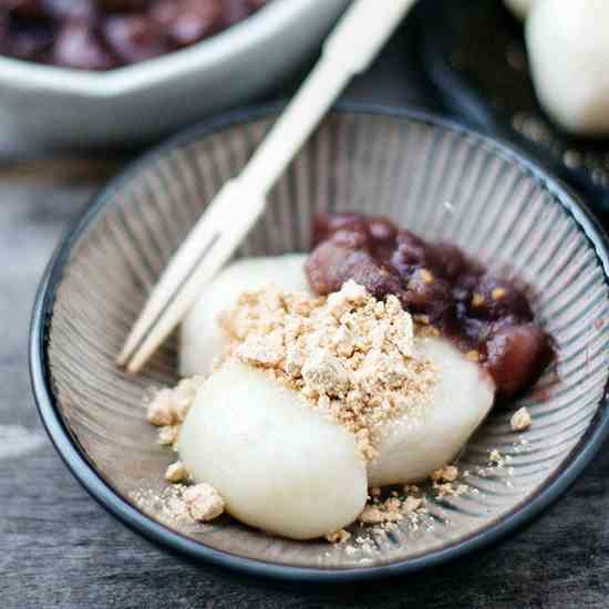 Kinako Mochi with Red Bean Paste