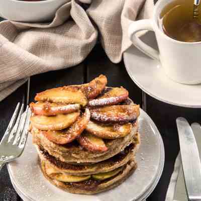 Apple Cinnamon Pancakes