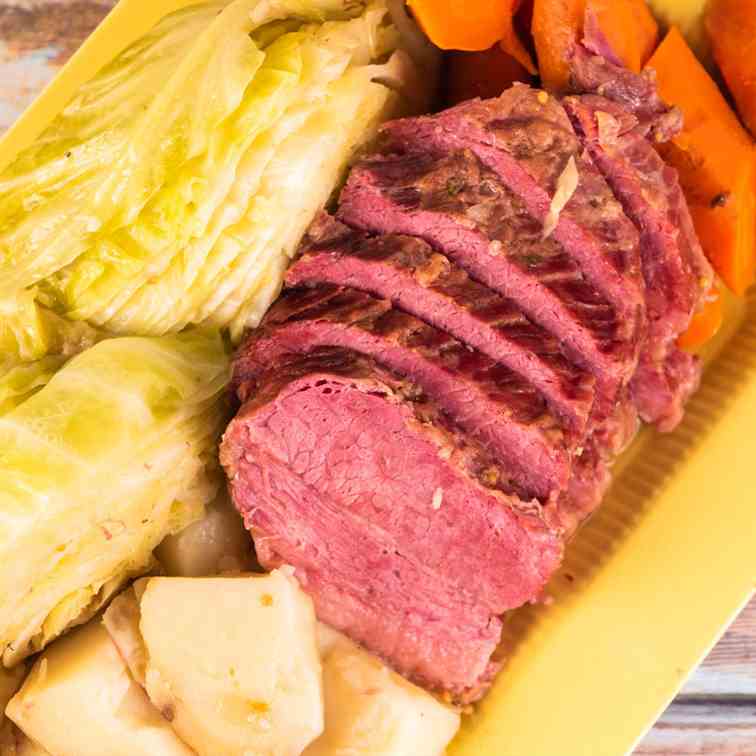 Instant Pot Corned Beef and Cabbage