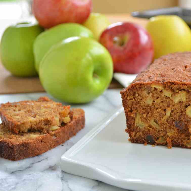 Apple and Oat Bran Bread