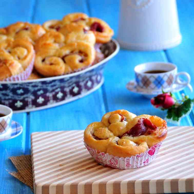 Pastrami and Muenster Cheese Blossom Buns