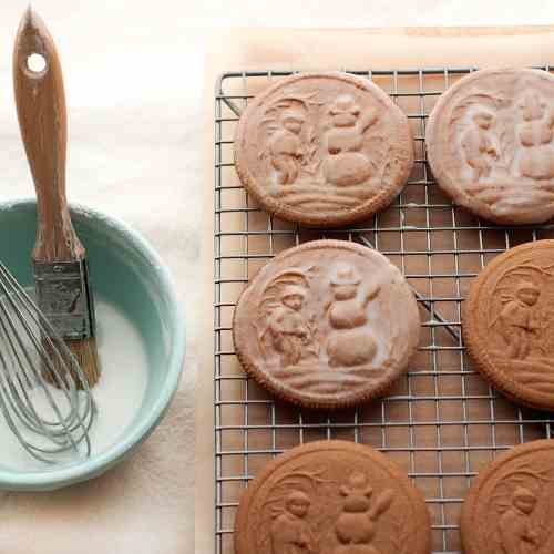 Soft Glazed Gingerbread Cookies
