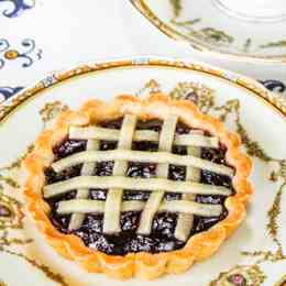 So Easy Mixed Berry Pie Tarts