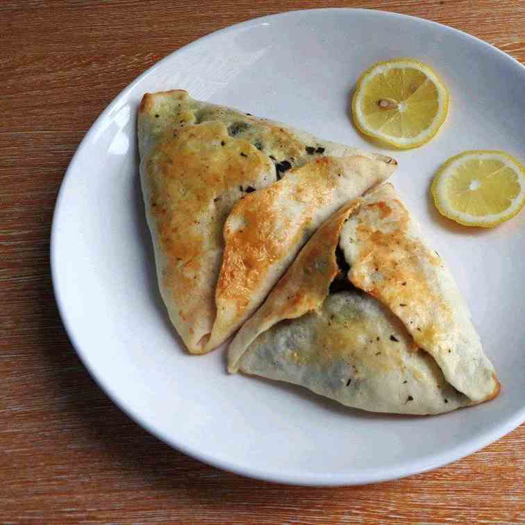 Spinach Fatayer