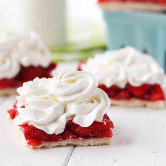 Strawberry Pie Bars