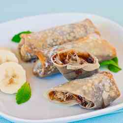 Banana and Nutella Rolls