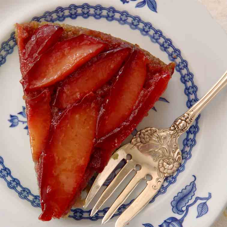 Almond-Plum Upside Down Cake