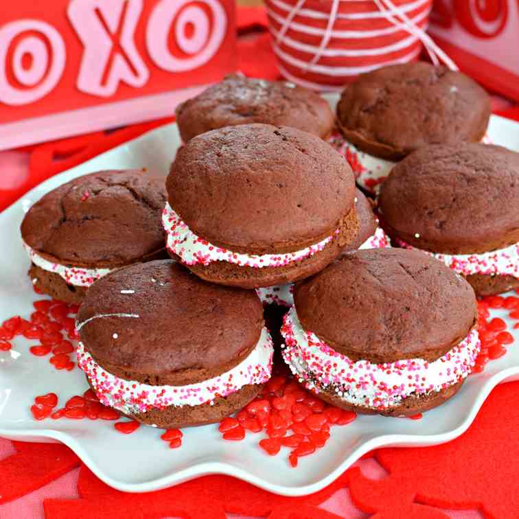 Red Velvet Whoopie Pies