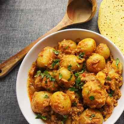 Kashmiri Dum Aloo