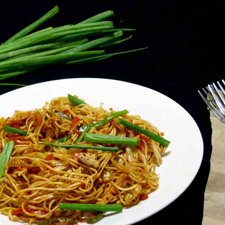 Vegetable Hakka Noodles