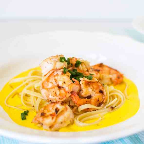 Shrimp with saffron sauce