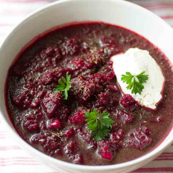 Vegan Beetroot and Carrot Soup