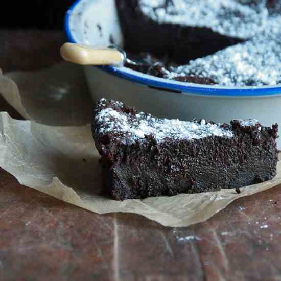 Flourless Chocolate Cake