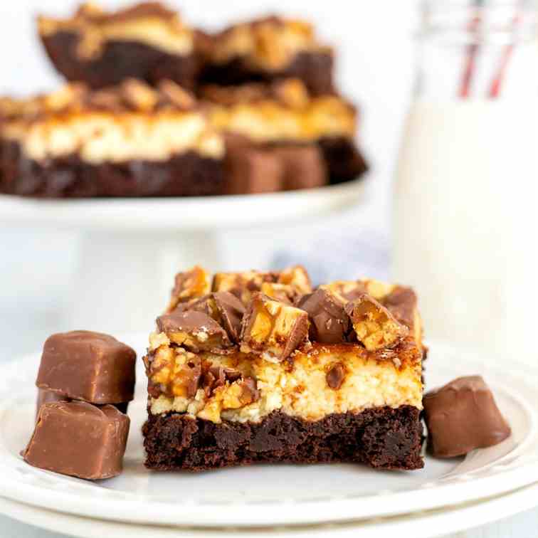 Snickers Cheesecake Brownies