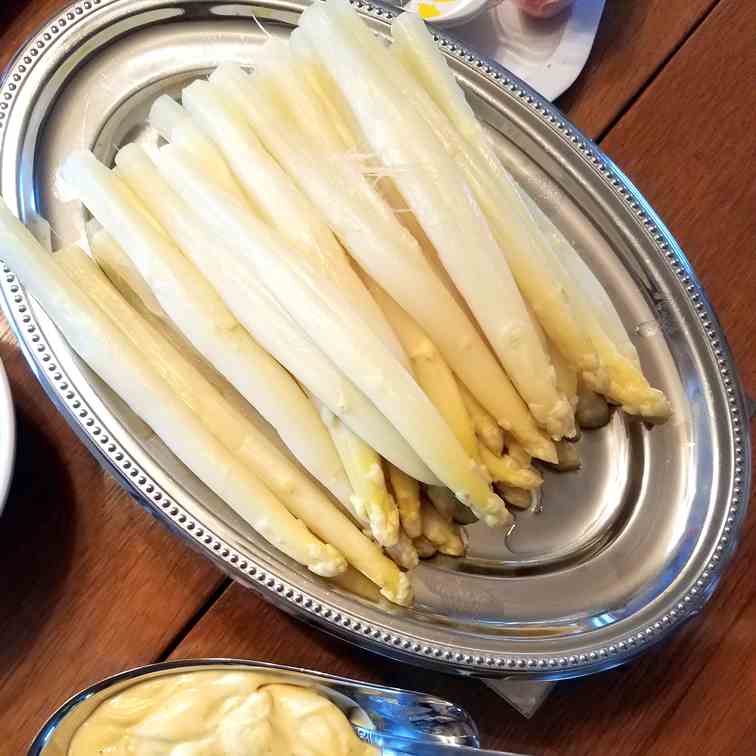 White Asparagus