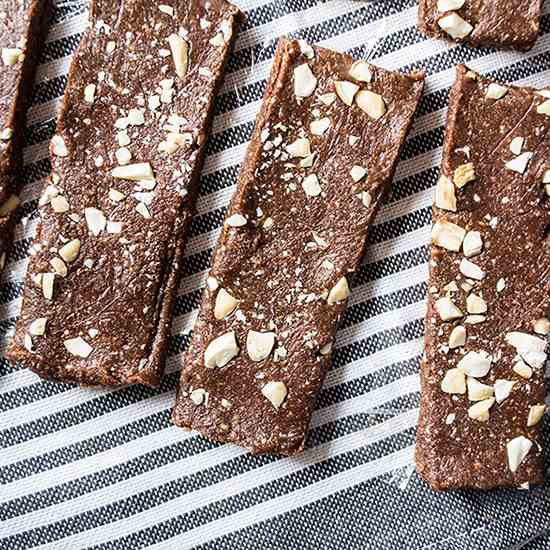 Chocolate Peanut Butter Lara Bars