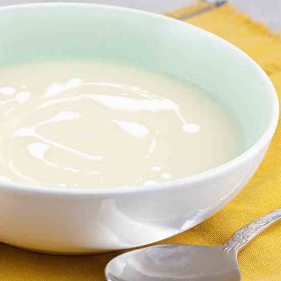 Sweet parsnip and pear soup