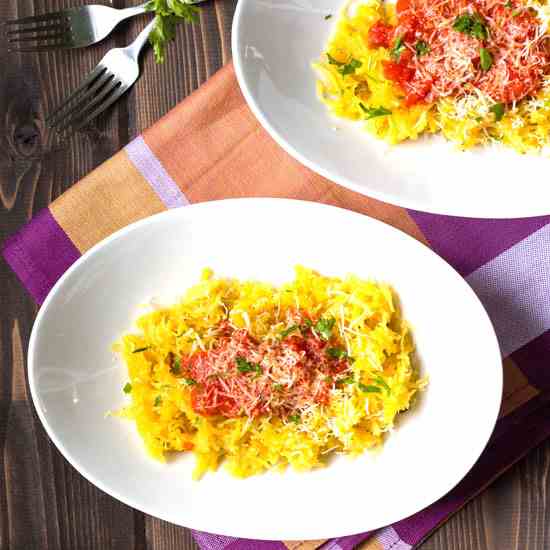 Spaghetti Squash in Tomato Sauce