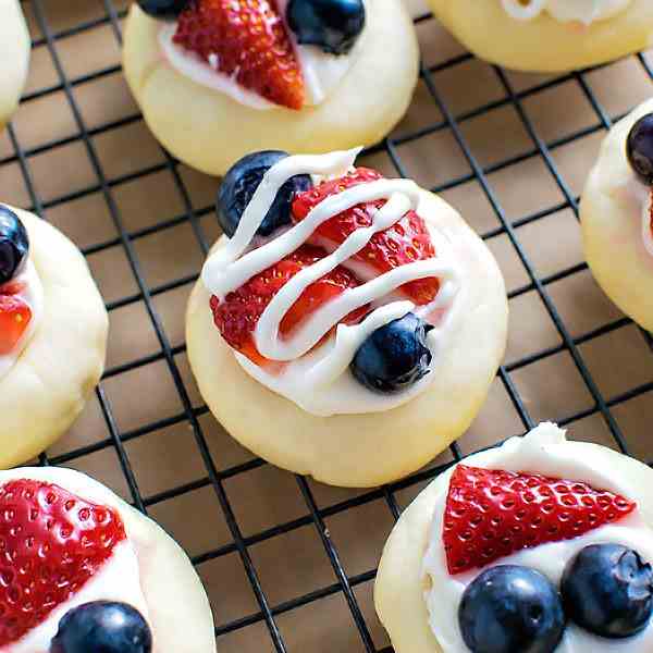 Patriotic Fruit Pie Cookies