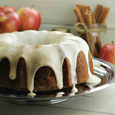 Fresh Apple Bundt Cake