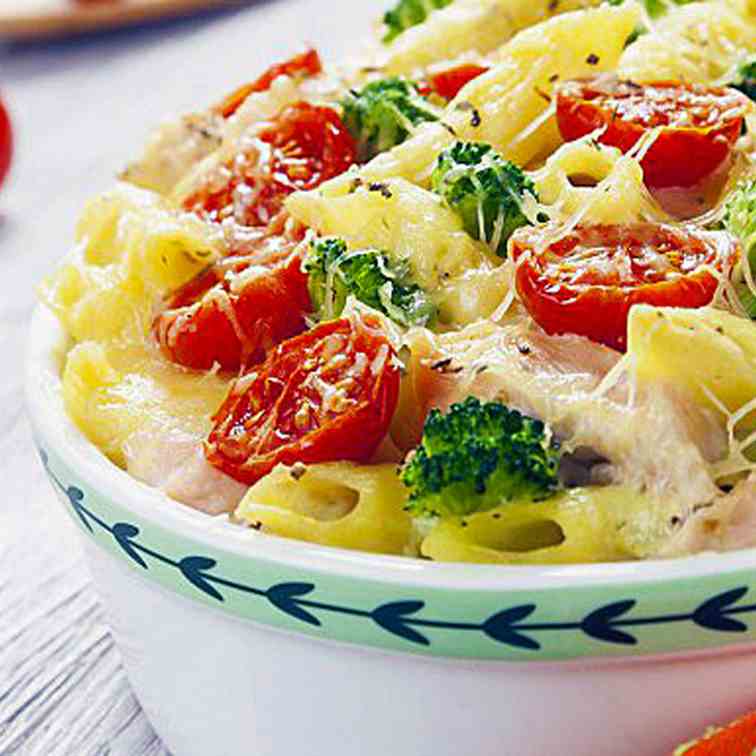 Penne with Chicken and Broccoli