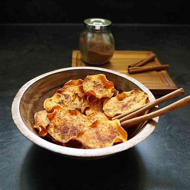 Baked sweet potato chips